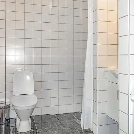 Holiday home 2 Bedroom Awesome In *