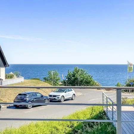2 Bedroom Awesome In *